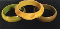 BAKELITE BANGLE LOT CARVED YELLOW, OLIVE CHIPS