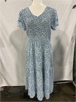BTFBM WOMENS XL DRESS FLORAL PRINT BLUE AND WHITE