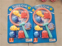 (2) Dive & Grab Swim Toys