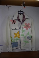 Hand Made Ladies Shirt w/Quilted Flowers. New