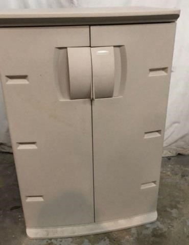 Sold at Auction: RUBBERMAID STORAGE CABINET