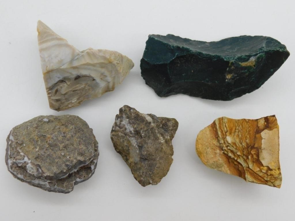 MIXED ROCK STONE LAPIDARY SPECIMEN