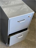 Steel 2 drawer locking file cabinet with key
