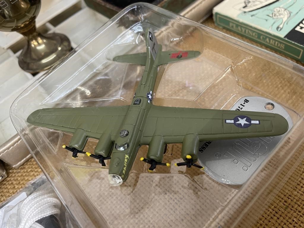 GIJOE - B17 Flying Fortress