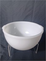 Glassbake mixing bowl