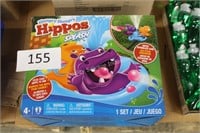 hippos splash