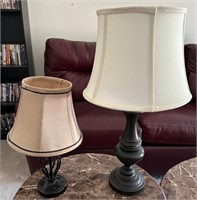91 - LOT OF 2 TABLE LAMPS