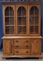 Ethan Allen 3 Shelf/Drawer China Cabinet