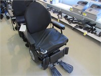 Quantum Edge HD Motorized Wheelchair