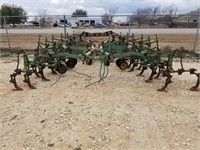 LL- JD 4020 FRONT MOUNT CULTIVATOR