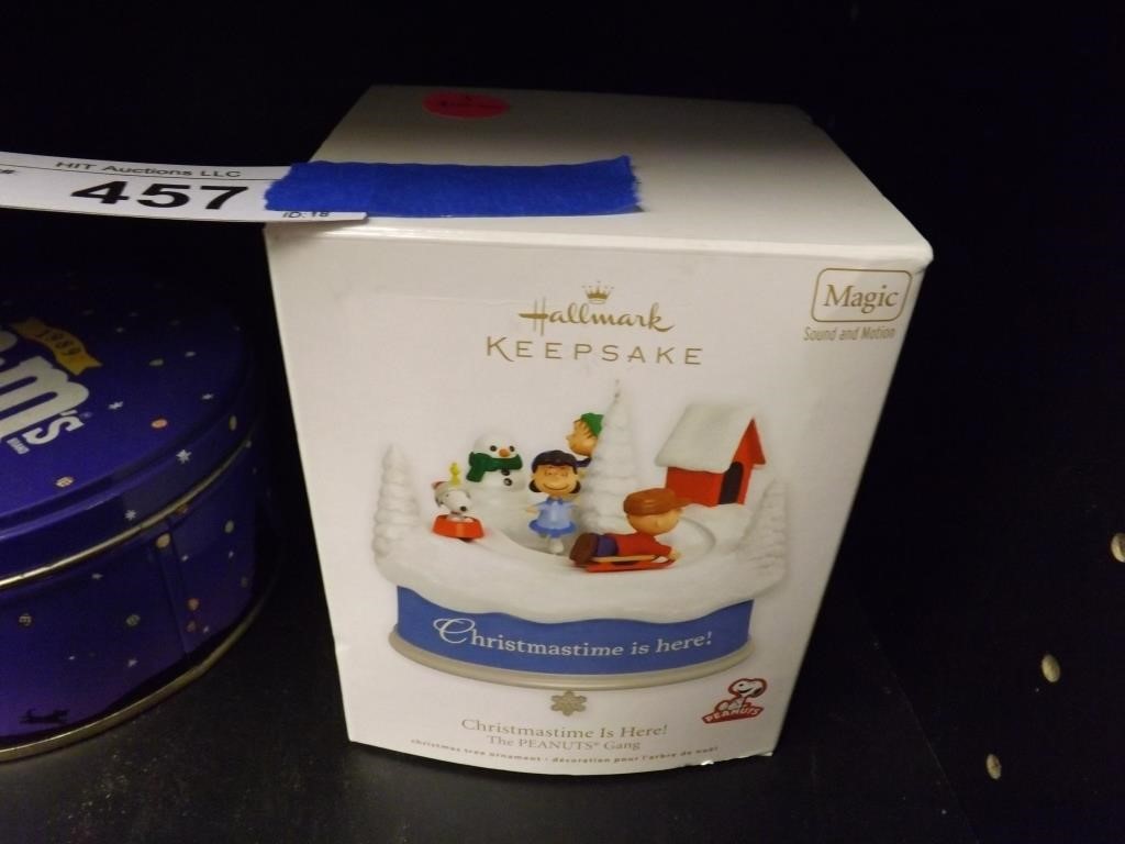 Hallmark KeepsakePeanuts Christmas Ornament