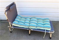 OUTDOOR LOUNGE CHAIR WITH CUSHION