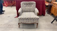 Vintage floral chair. Measures 28x30.5x32 inches