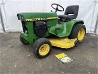 John Deere 112 Old Style Riding Mower