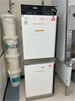 Napco Double Stacked CO2 Incubator