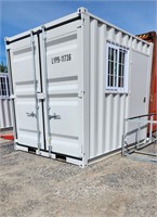 NEUF/NEW: Container 9' x 8' with side door/porte