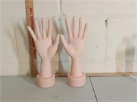 2 hand display stands