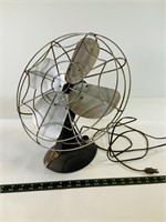 Vintage bersted mfg corded table top fan