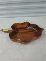 21 inch Wooden Leaf-shaped Bowl
