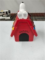 Snoopy on Dog House Cookie Jar (Christmas)