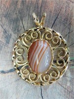 BANDED AGATE PENDANT ROCK STONE LAPIDARY SPECIMEN