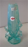 Beautiful aqua opalescent corn vase. Excellent