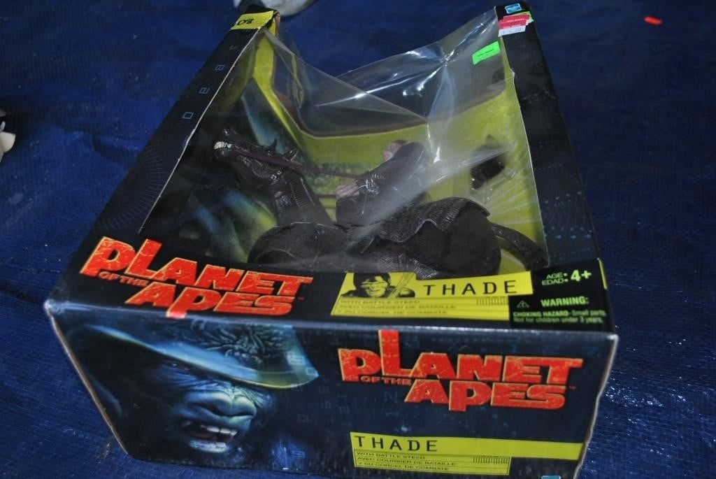 2001 Hasbro Planet of the Apes Thade figure