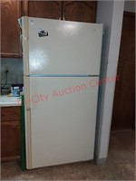 Maytag Newton Refrigerator (contents not included)