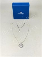Swarovski necklace & pendant set