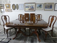 CHERRY QUEEN ANNE DBL PED. EXTEN. TABLE W/6 CHAIRS