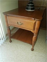 Early American style maple end table