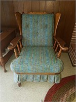 Vintage Maple rocking chair