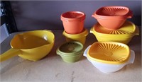 Vintage Tupperware Collander & Containers w/ Lids