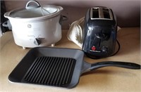 Slow Cooker, Toaster & Food Network Square Griddle