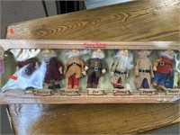 DISNEY 7 DWARFS PLAY SET - FIGURES 6 “ EA