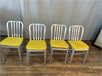 4p Crate & Barrel Delta Aluminum Chairs w/Cushions