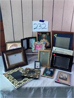 PICTURE FRAME LOT (14)