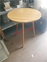 Light Duty Side Table (connex 1)