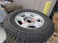 4-GM Studded Snow Tires