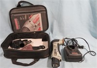 CRAFTSMAN BATTERY POWERED MULTI TOOL W/CASE