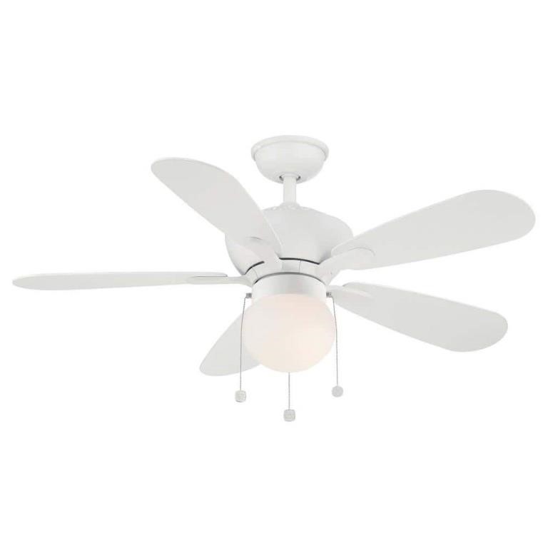 44 in. Matte White Ceiling Fan w/ Star Uplight