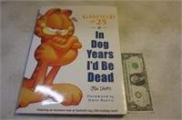 Garfield at 25th Anniversary Cartoon Book