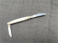 Sabre 610 Folding Pocket Knife w/Mother of Pearl