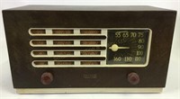 Philco 48-214 Transitone Table Radio
