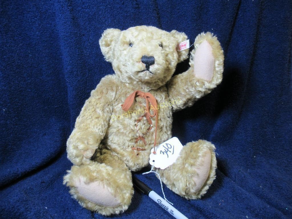 STEIFF TEDDY BEAR #667299 - CERTIFICATE & BAG