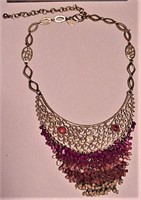 CHICO'S CRANBERRY CHUNKY BOLD NECKLACE