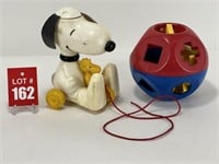 Hasbro '70s Snoopy & Woodstock Pull Toy &