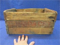 antique "canada dry" wooden box - advertising