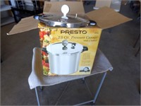 New Presto canner pressure cooker 23qt