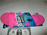 New Sz S Water Socks